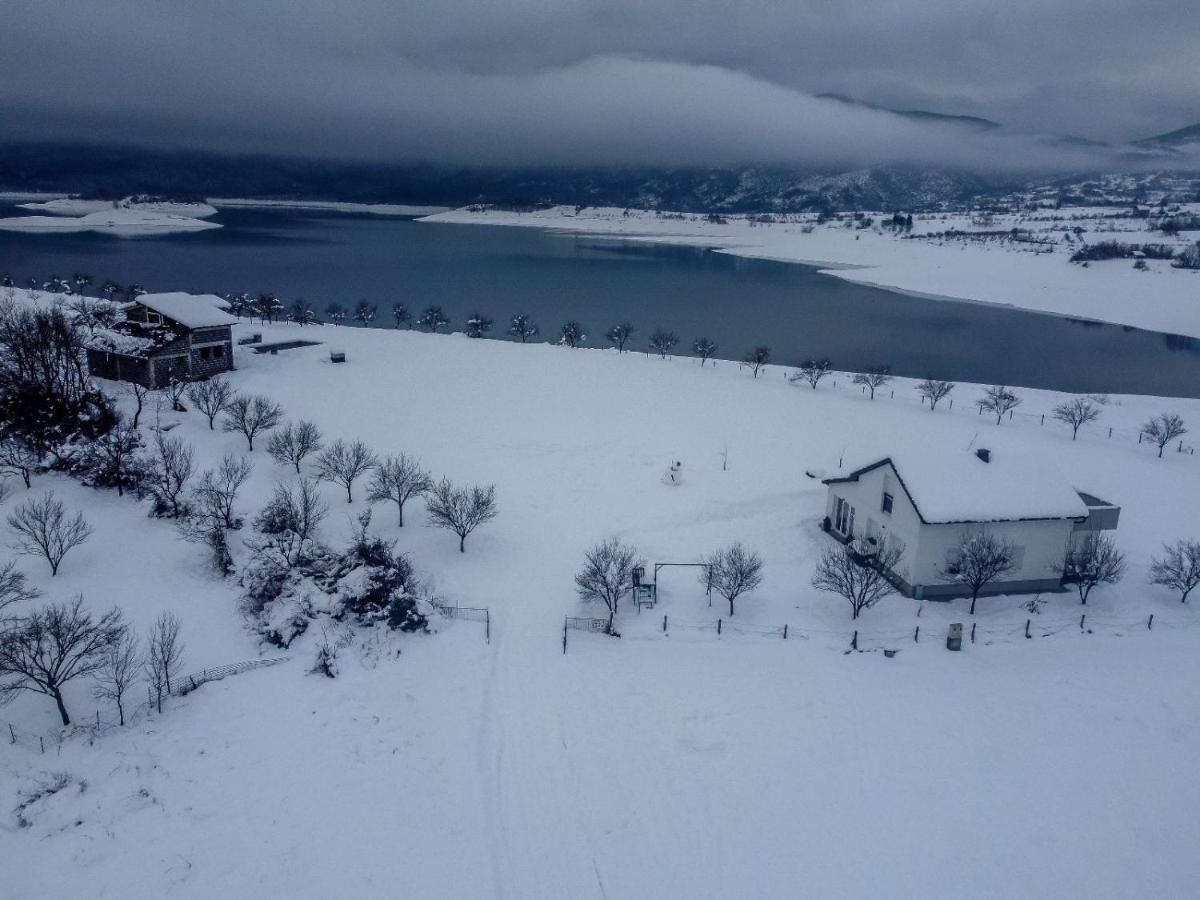 Vikendica Bruse Holiday home